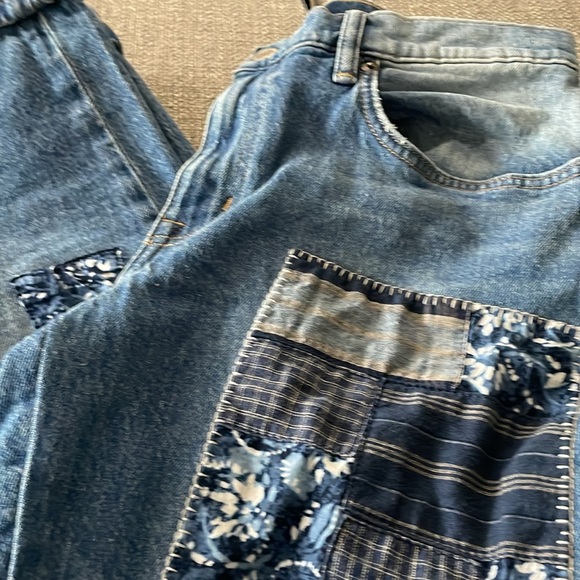 Ralph Lauren Women’s Patchwork Relaxed Jeans - Picture 9 of 10